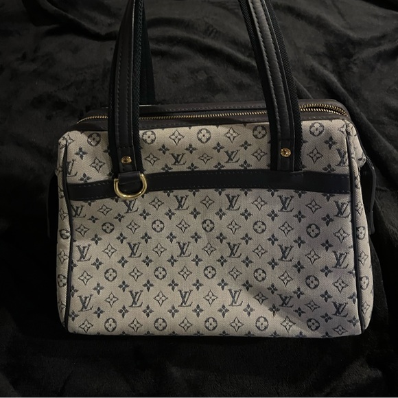 Vintage Louis Vuitton bag and wallet - Picture 7 of 12